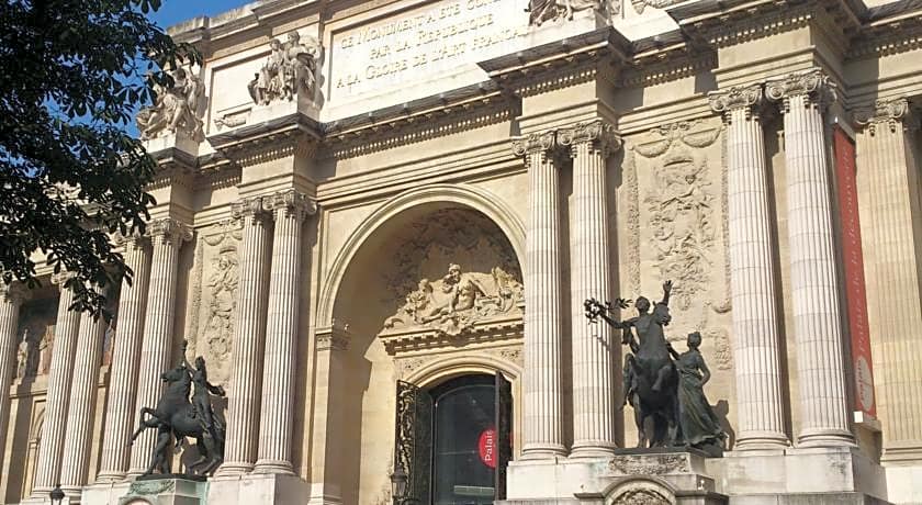 NH Paris Champs- Elysees