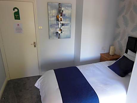 Single Room with Shower