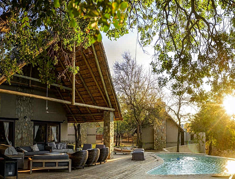 Leopard's Lair Bush Lodge
