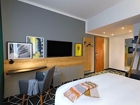 Family Room with double bed and sofa bed