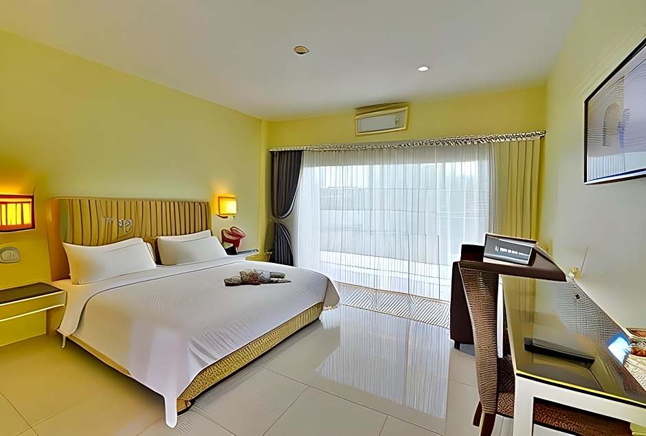 Southgate Residence Hotel