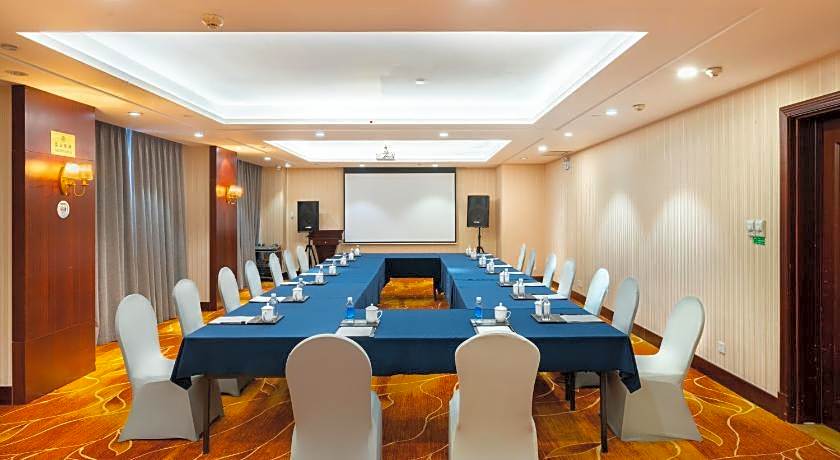 Tianjin Golden Ocean Hotel