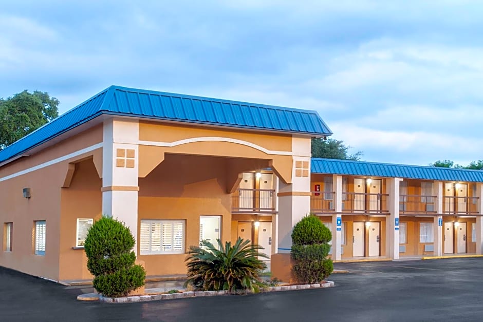 Super 8 by Wyndham Port Royal/Beaufort