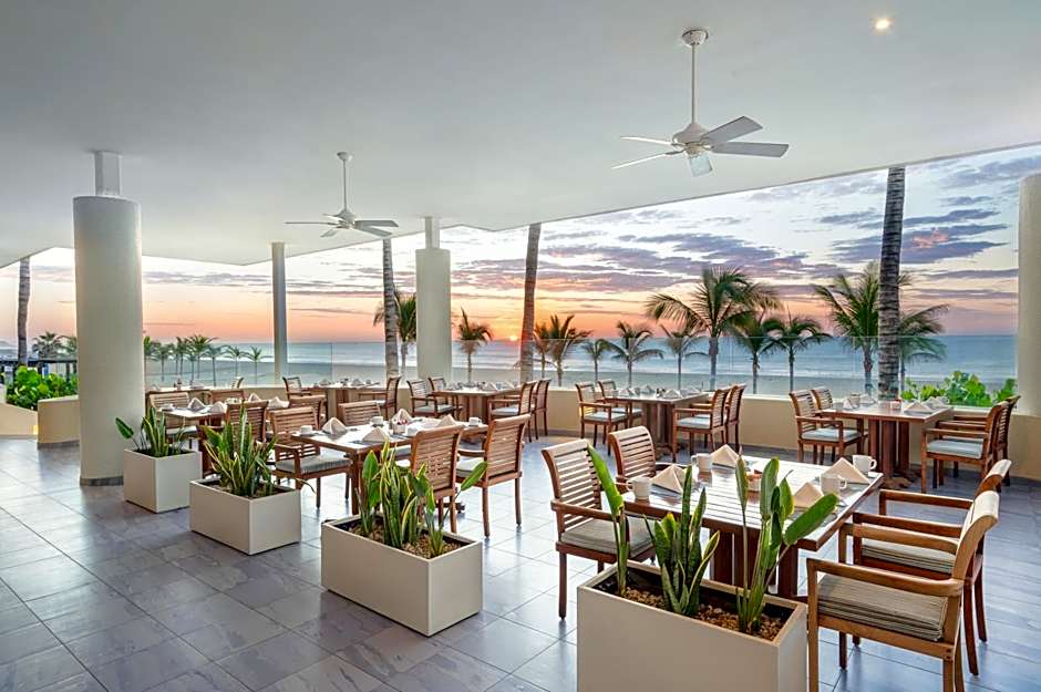 GR Solaris Lighthouse - All Inclusive
