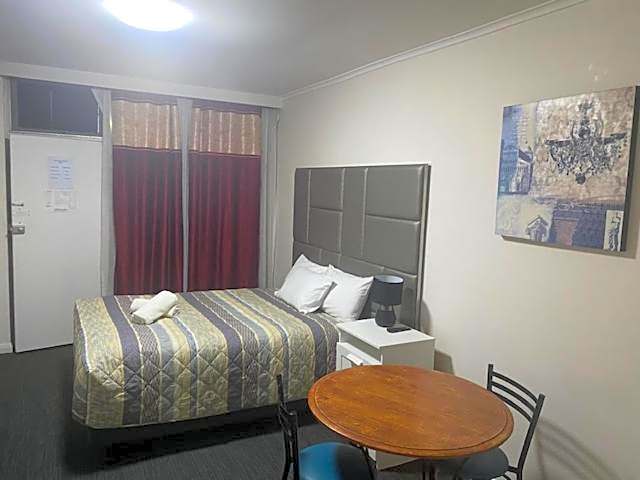 Tollgate Motel