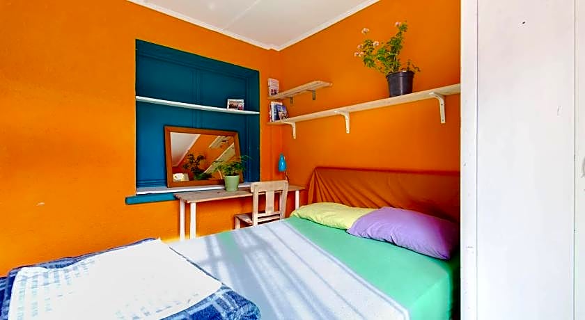 Shantihome Hostel Izmir