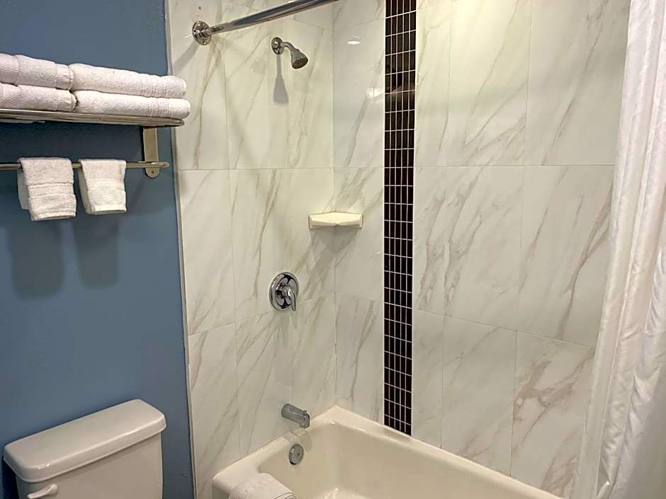 Ocean Surf Inn & Suites