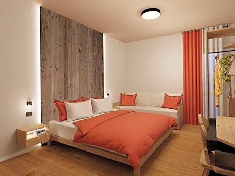 Double or Twin Room with Private Bathroom