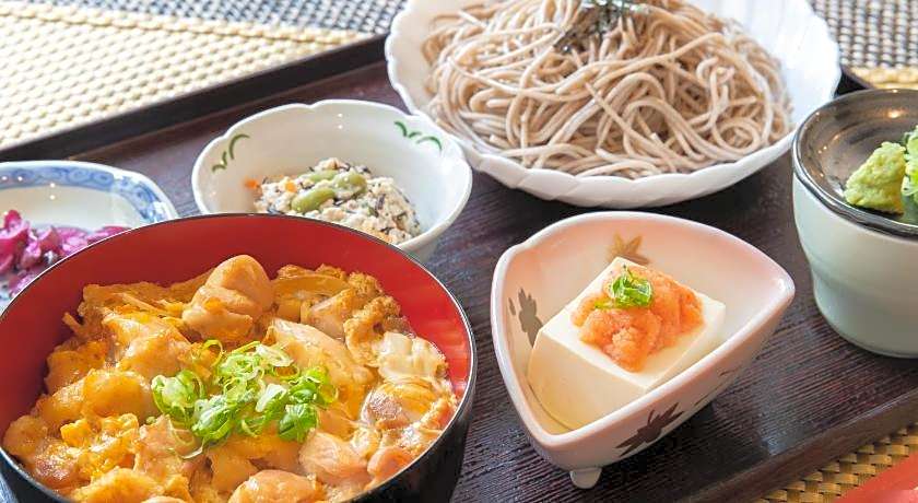 OYO Sasebo Palace Hotel