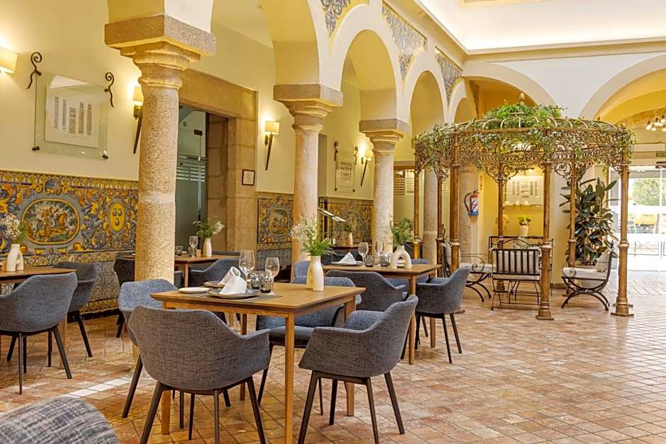 Hotel Ilunion Merida Palace