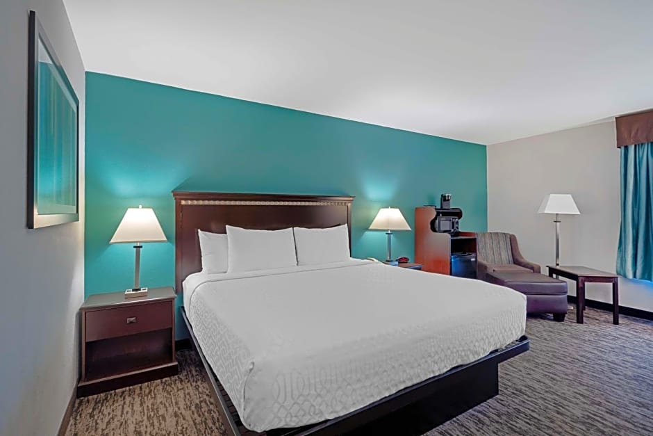 Best Western Plus Chicagoland-Countryside