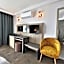 Ivy Hotel - Adults Only