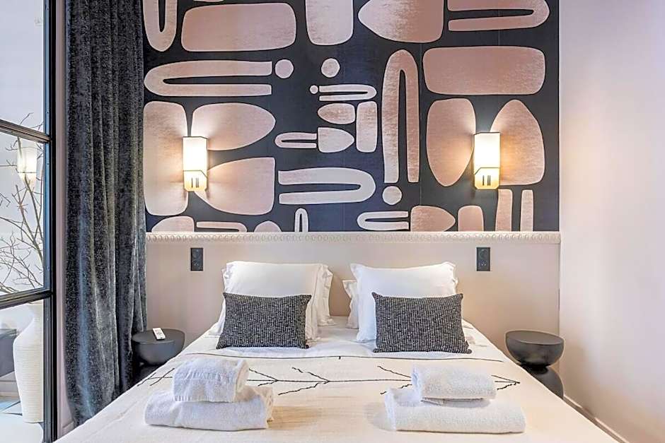 Host Inn Bien-être SPA JACUZZI Downtown