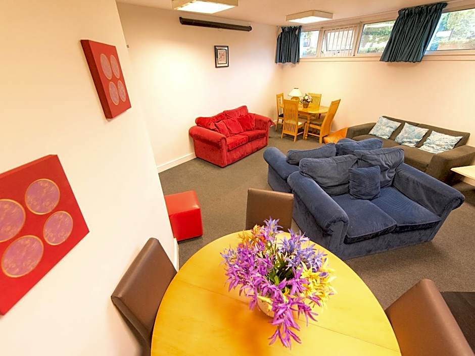 YHA London Thameside