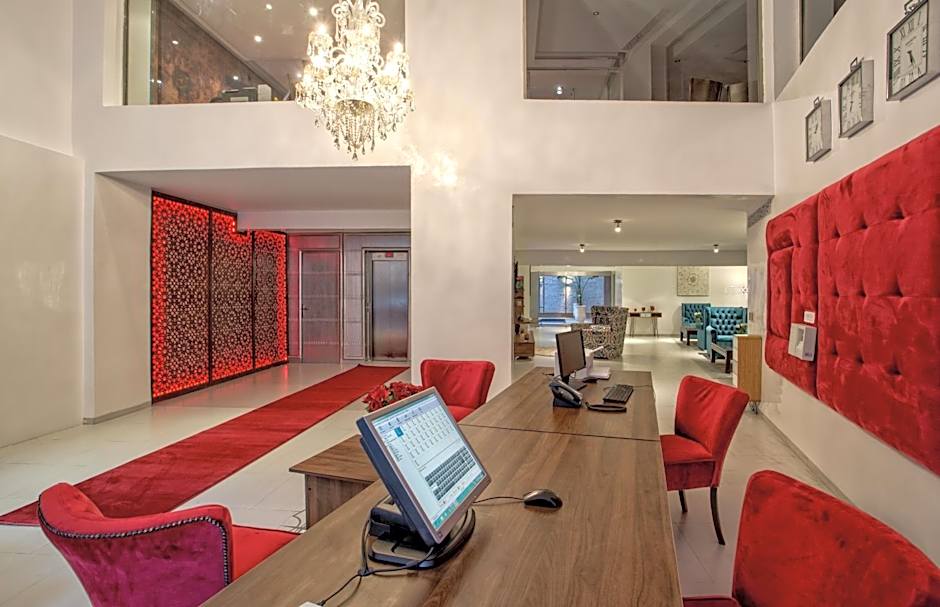 Yaad City Hotel