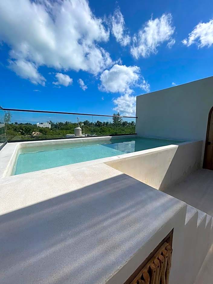 Casa Hood By the Sea