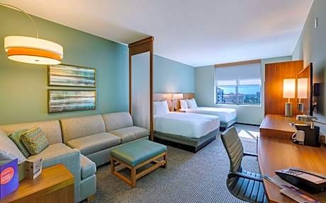 Queen Room - High Floor