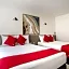 OYO Mi Hotel