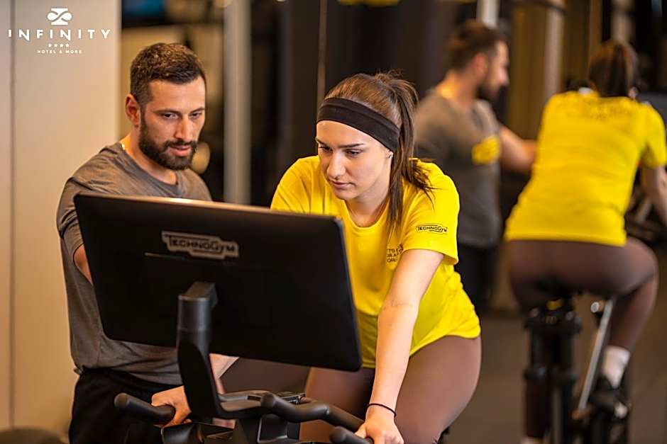 Infinity Hotel & More