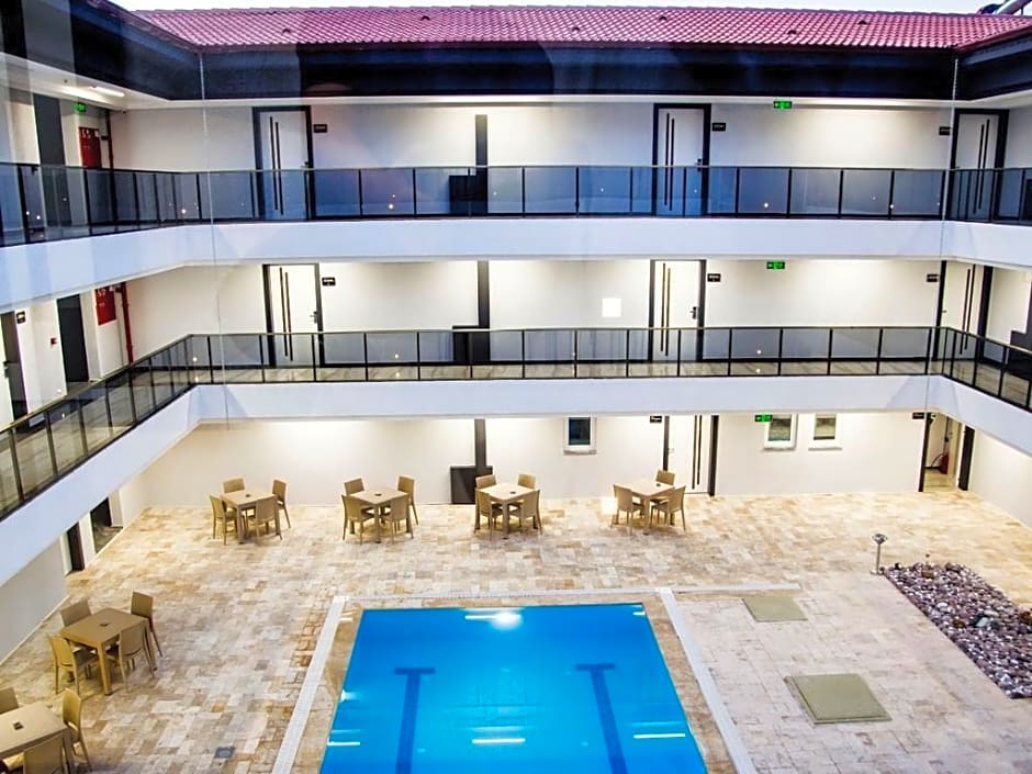 LADİK HOTEL