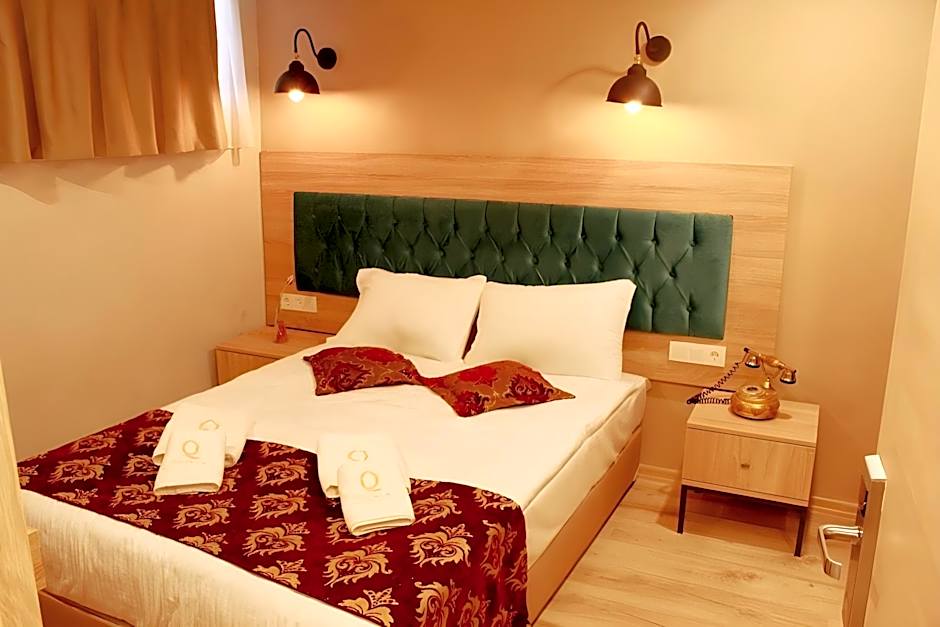THE LAILA HOTEL