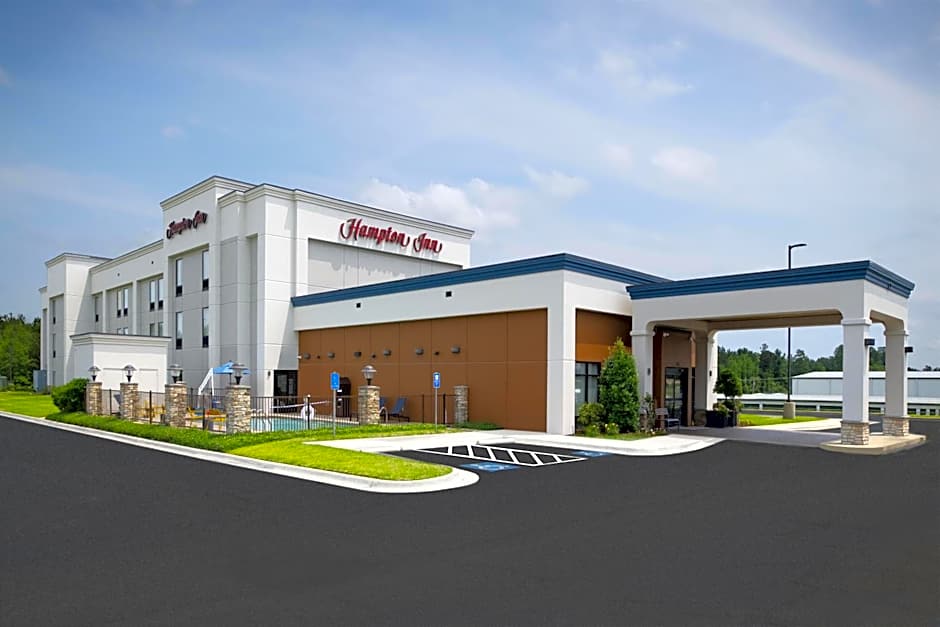 Hampton Inn By Hilton Magnolia