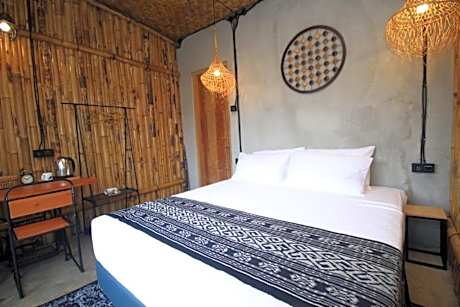 Double Room with Mountain View