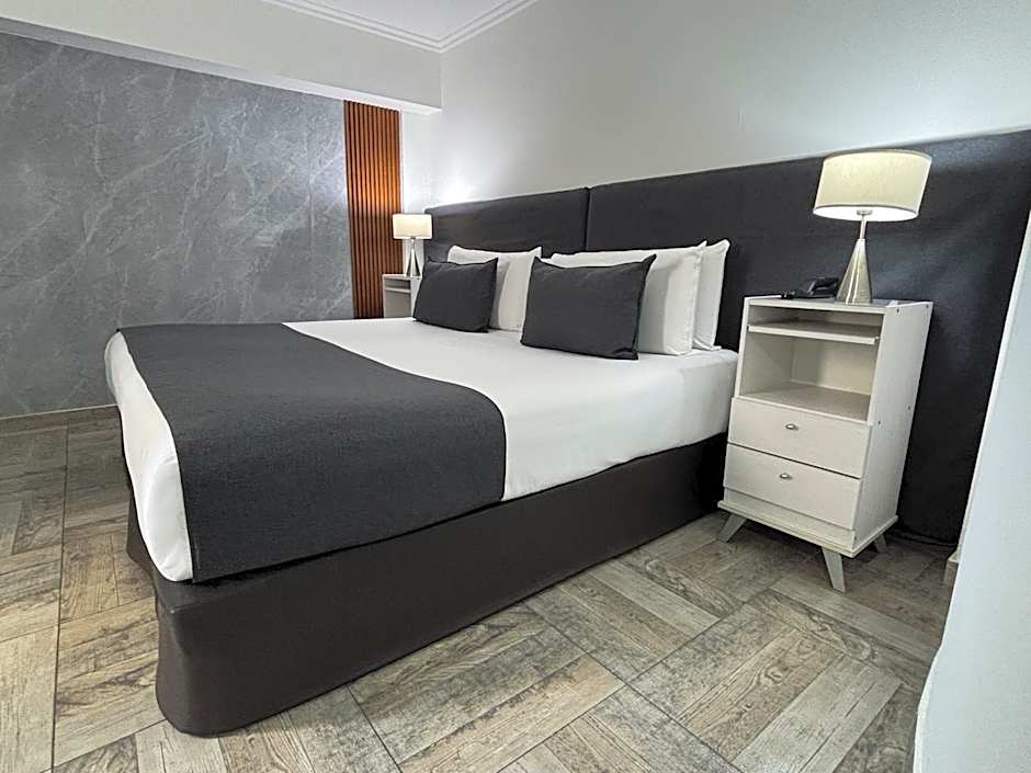 Ker Recoleta Hotel