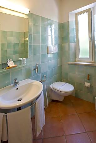 Single Room - Disability Access