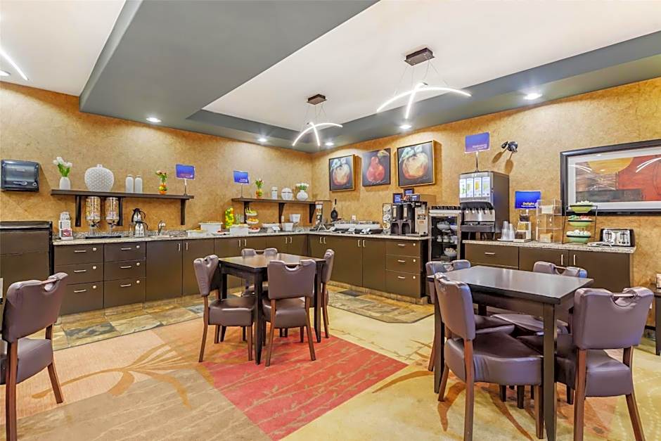 Best Western Wainwright Inn & Suites