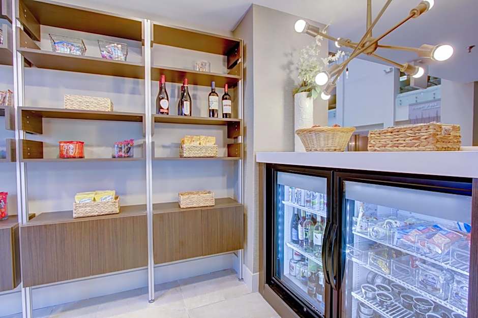 Crowne Plaza Charleston By IHG