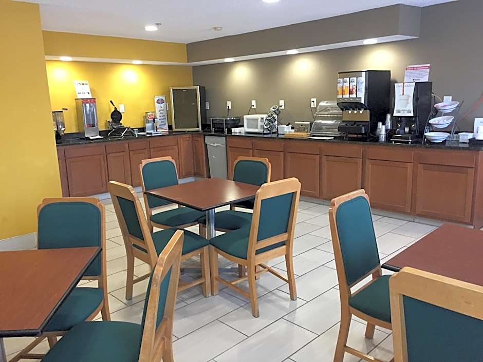 Baymont by Wyndham Harvard