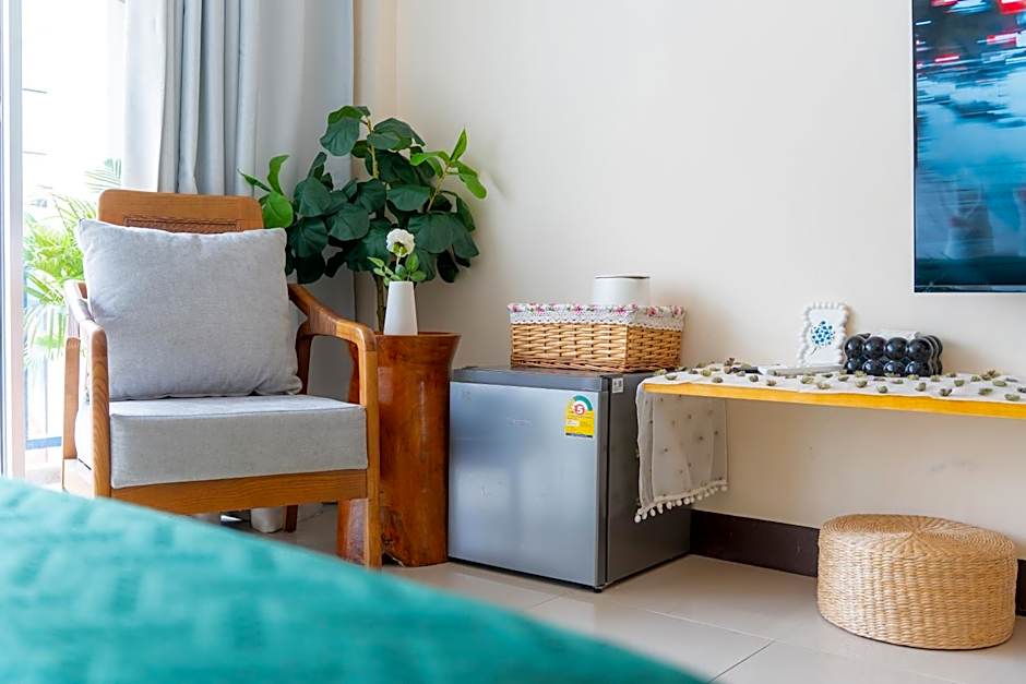 Patong Beach Side Hotel