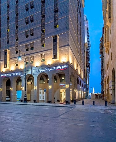 Swiss international Al Madina