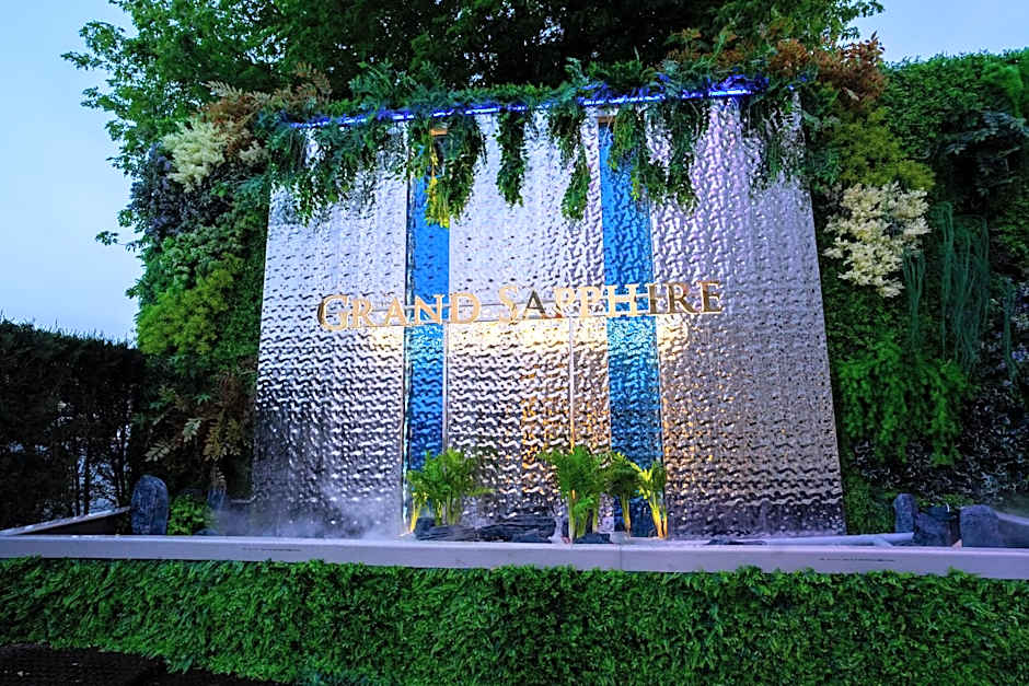 Grand Sapphire Hotel & Banqueting