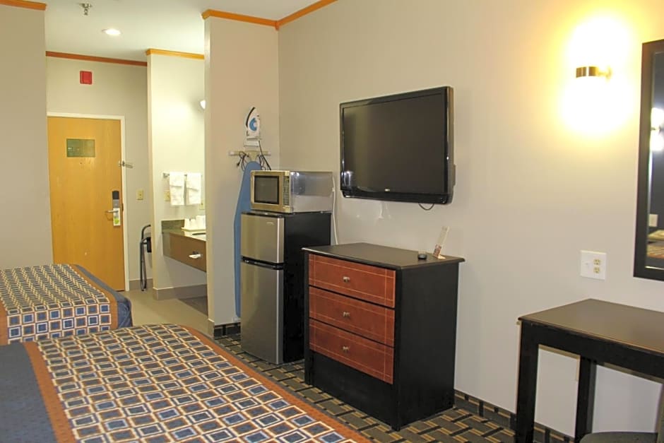 Home Gate Inn & Suites