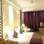Hotel Emperor Palms