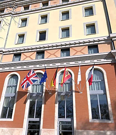 Dali Hotel Montauban