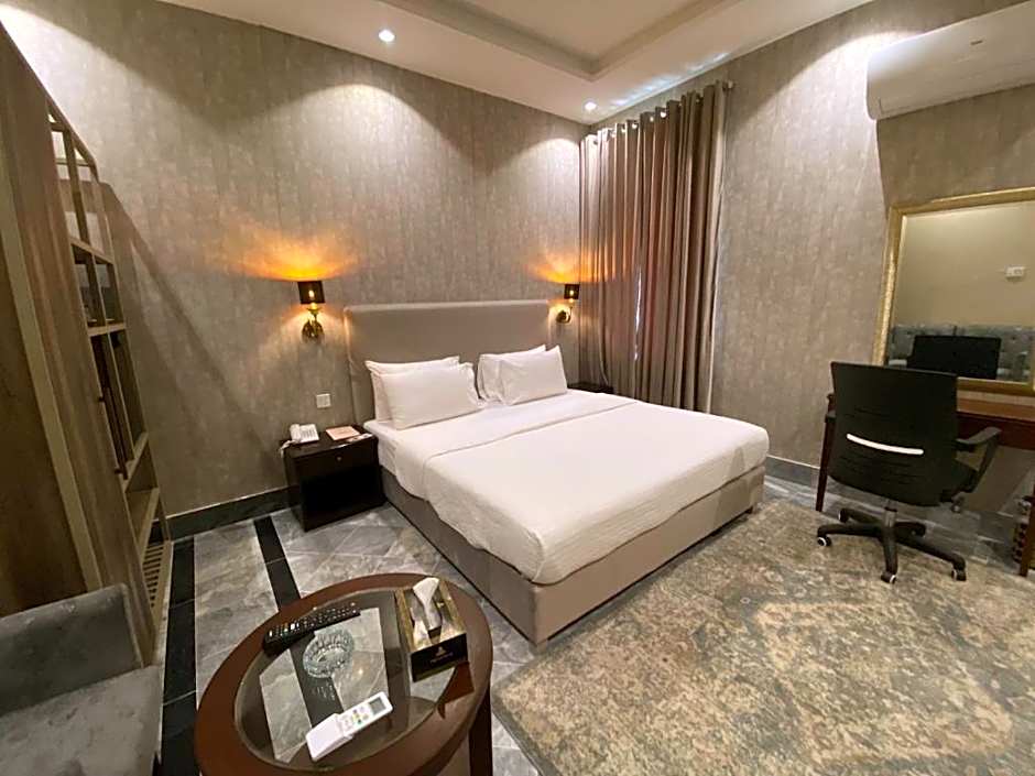 Photo 1 of 3 of Deluxe 1 Double Bed or 2 Beds