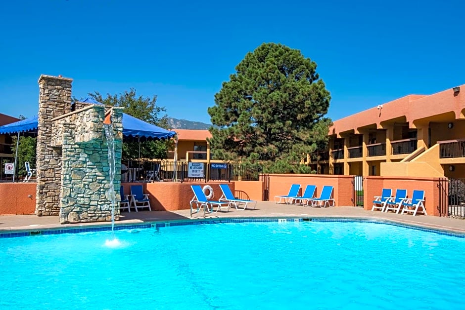 Alta Hotel – Colorado Springs, CO