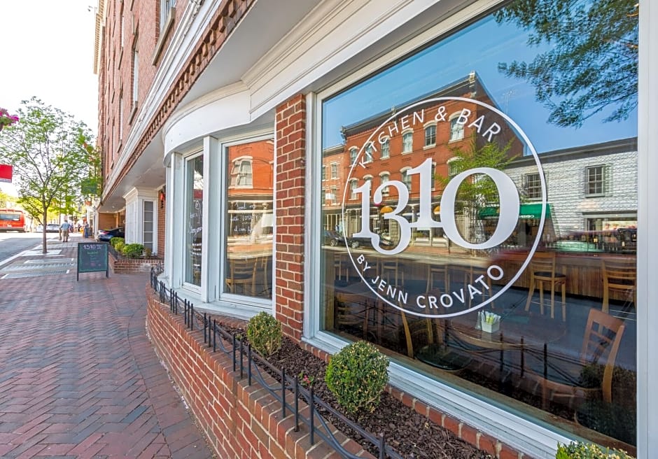 The Georgetown Inn