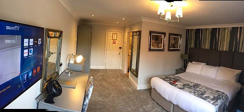 De Rougemont Manor Hotel