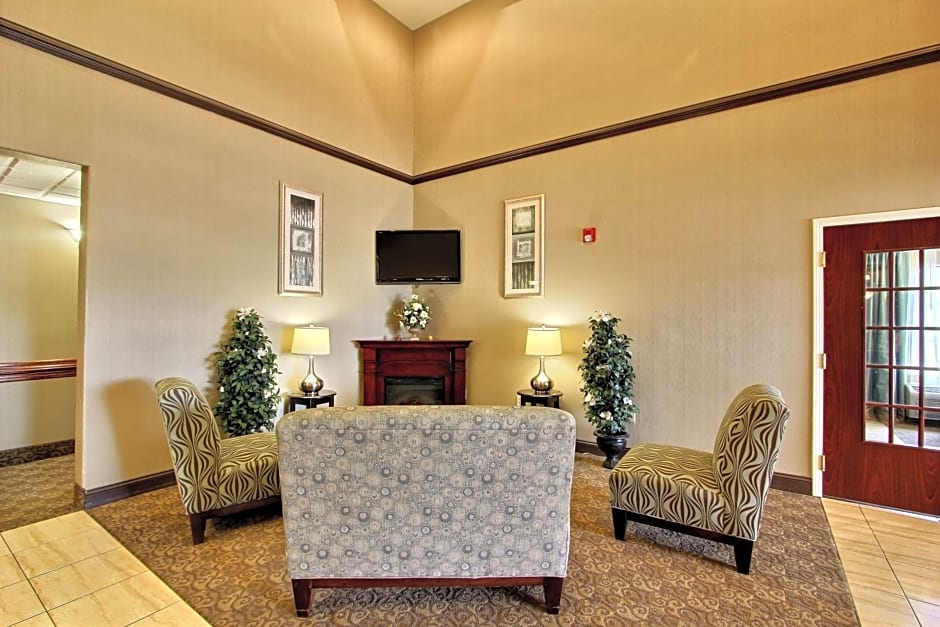 Magnolia Inn and Suites Pooler