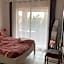 Appartement 60m2 - 2 Chambres à une minute des plages, parking privé