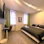 Boutique Hotel Q8 By Simplex