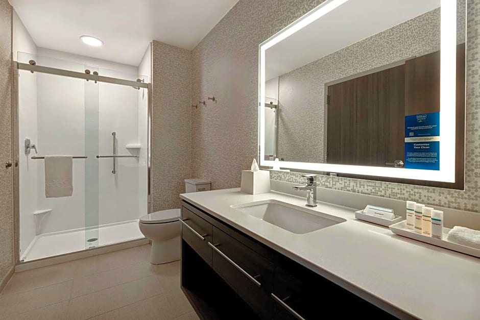 Home2 Suites By Hilton Lincolnshire Chicago, IL