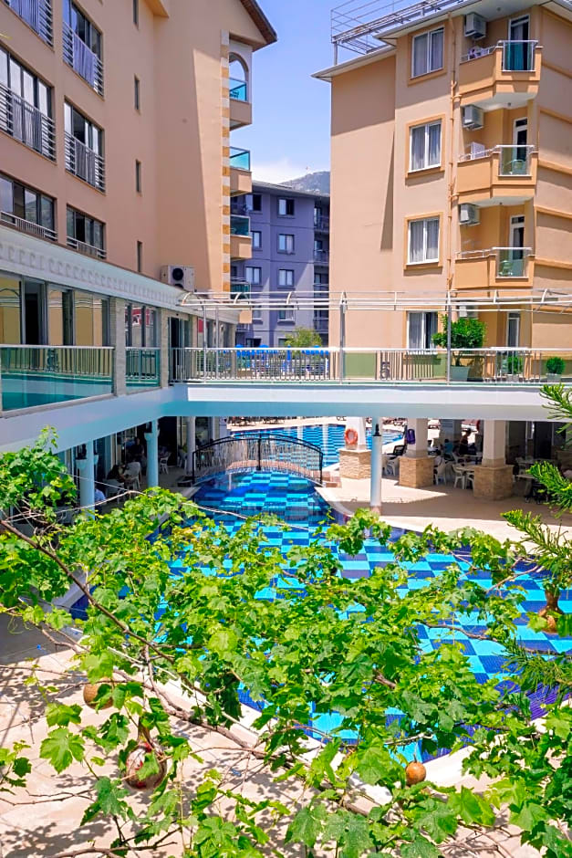 Tac Premier Hotel & Spa