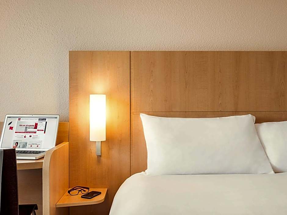 ibis Paris Porte D'Orleans