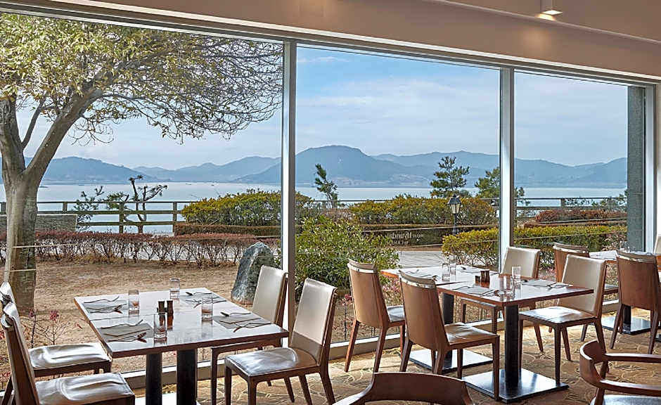 Hotel Hyundai by Lahan Mokpo