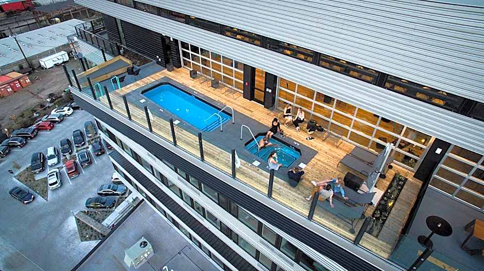 THE SOURCE HOTEL
